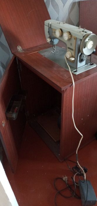 Tikuv moshinasi xolati yaxw