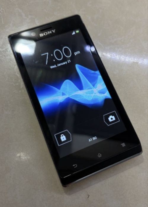 5 стари работещи телефона