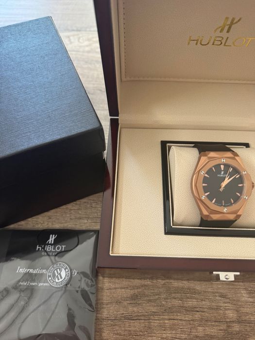 Часовник Hublot