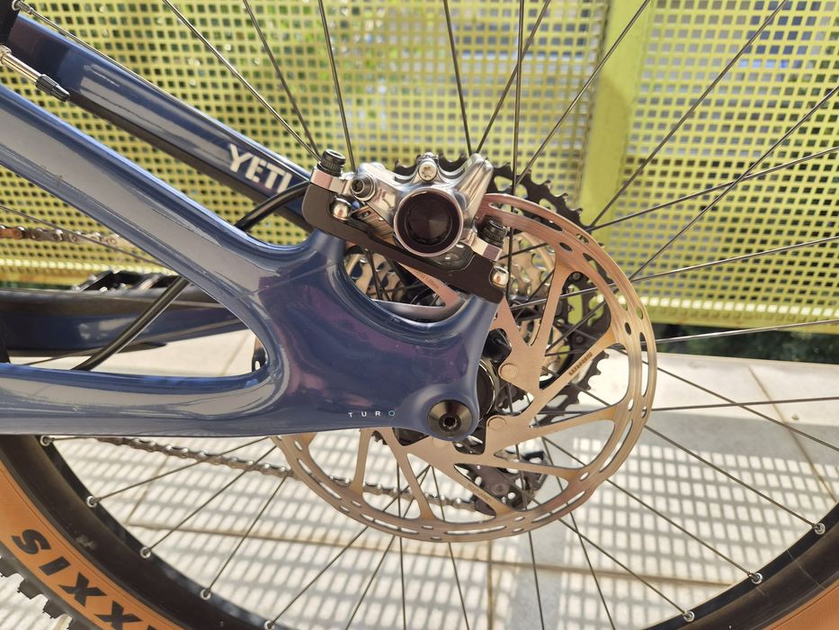 Yeti SB5 TURQ Series, carbon, mărime M