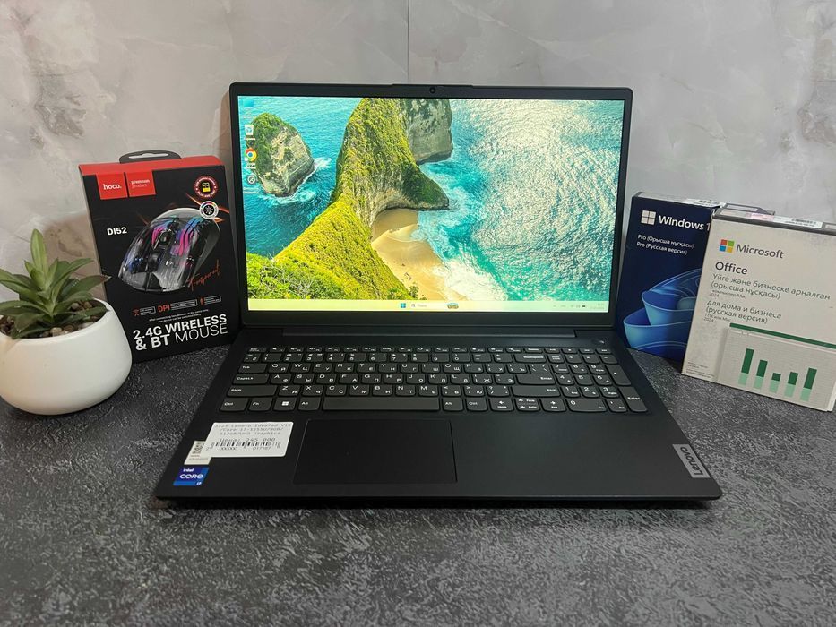 Ноутбук Lenovo IdeaPad V15 /Core-i7 1255U/8GB/512GB/UHD Graphics