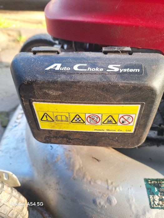 Бензинова Косачка Honda