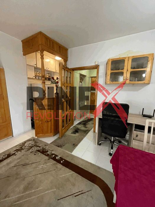 Дава се под наем Едностаен апартамент в Асеновград - 30 кв.м за 300 € - Снимка #5