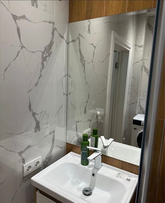 Сдам 1 - ком. Долгосрочно