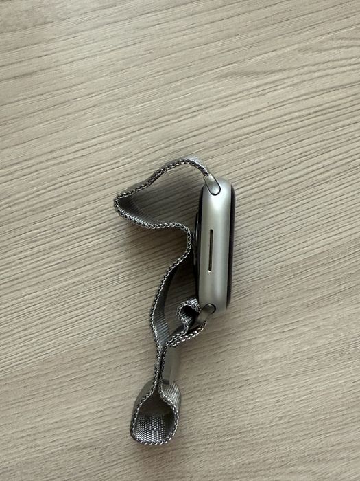 Продается Apple Watch