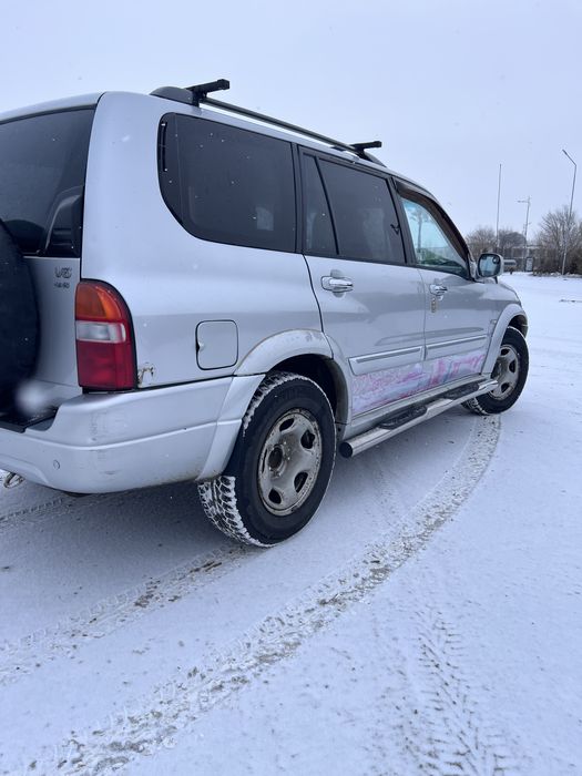 Продам Suziki Grand Vitara XL7