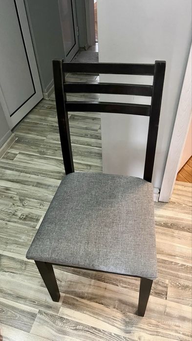 Кухненски столове