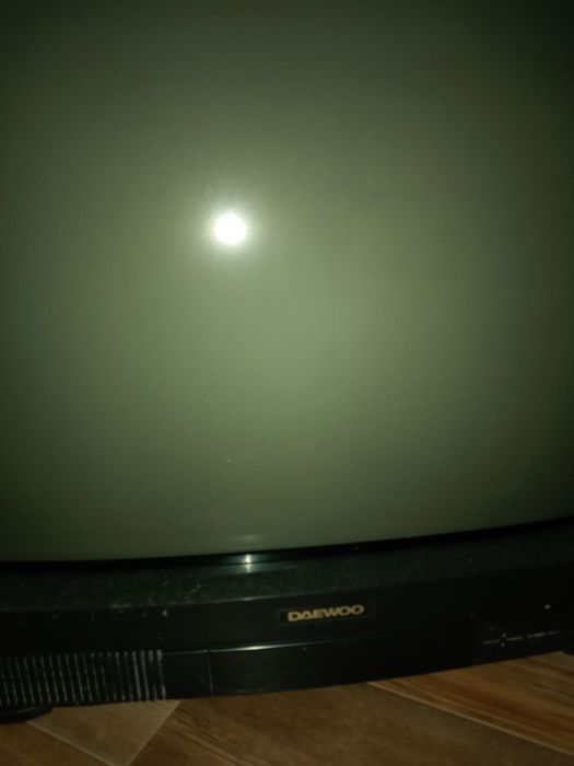 Телевизор "DAEWOO"