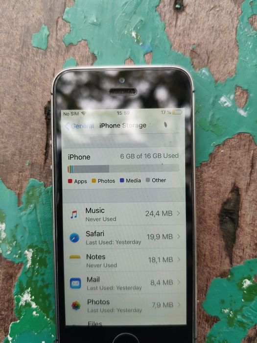 iPhone 5 s 16 gb