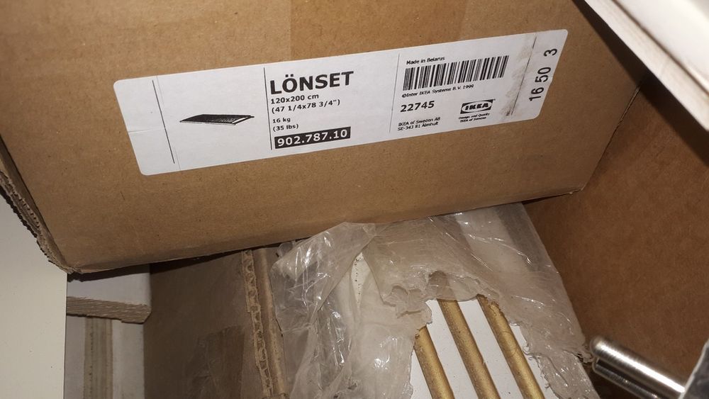 Продам кровать ikea