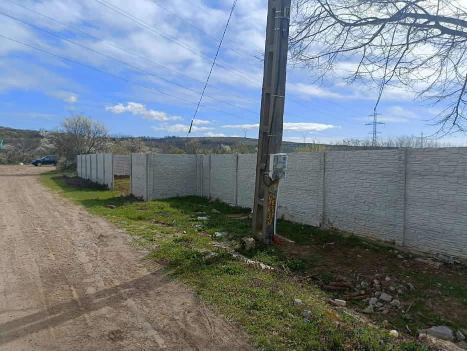 Teren de vânzare sau schimb cu garsoniera sau diverse