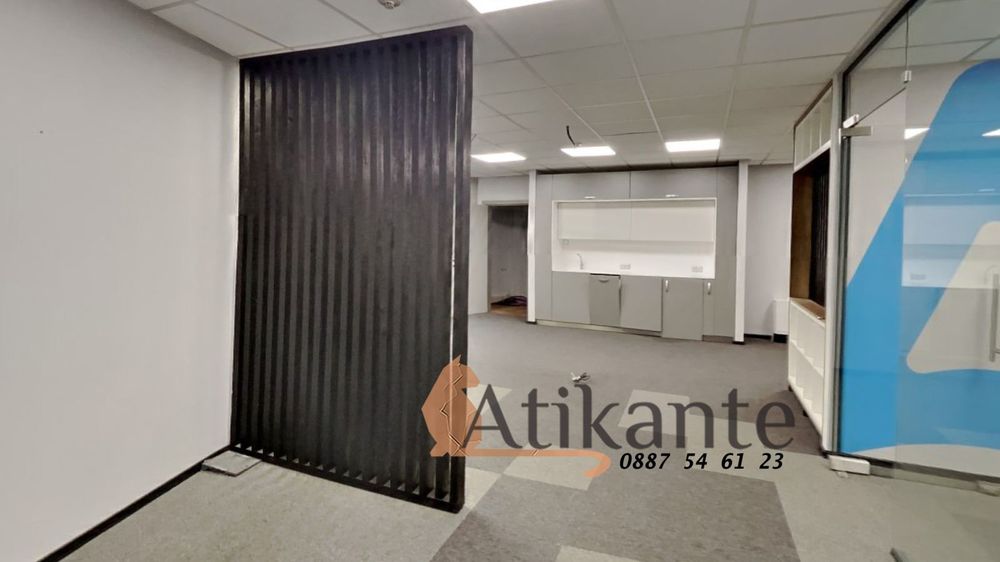 Дава се под наем Офис в София, Гоце Делчев - 171 кв.м за 1705.44 € - Снимка #2