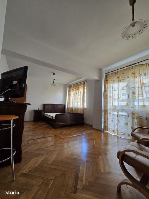 Apartament 4 camere / Zona Gama / Ramnicu Valcea /