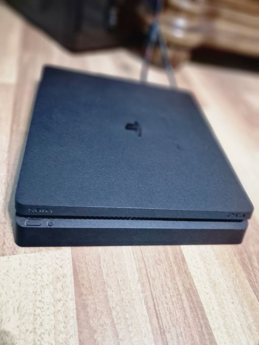 playstation 4 512