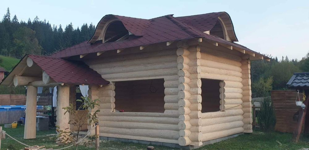 Foișoare cabane din busteni lemn rotund