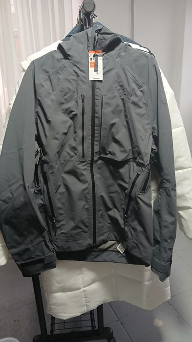 Geaca impermeabila quechua mh 900