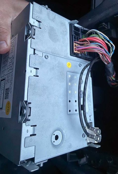 Radio CD Volkswagen, pentru pise