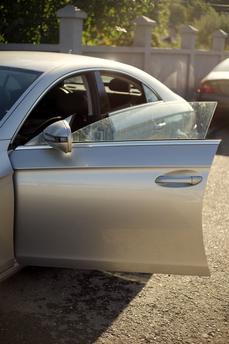 Usa fata spate stanga dreapta Mercedes CLS W219 aripa capota  turbo