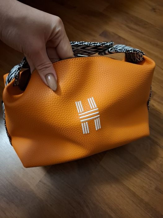 Чанти по 15 Евро