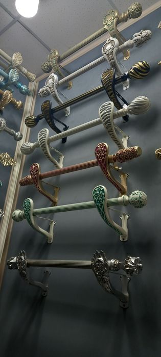 КАРНИЗЫ (установки и доставка)