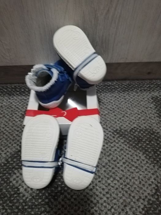 Буйки  на Колев и Колев