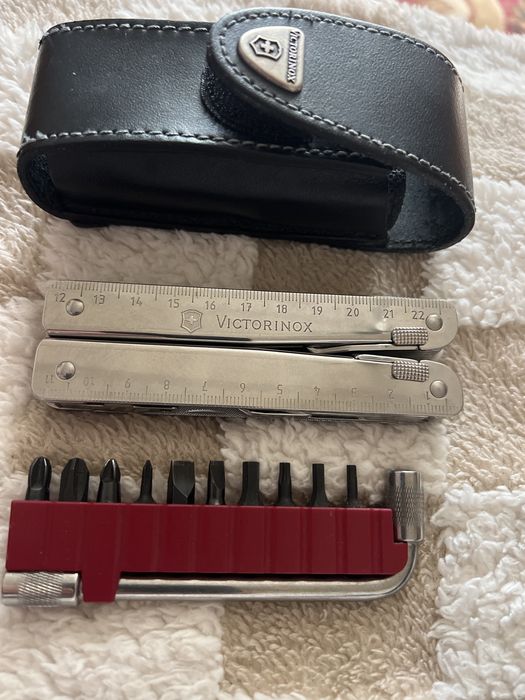 Victorinox Swiss