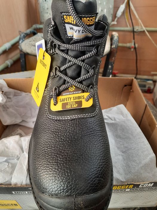 Спецобувь новый 42 размер