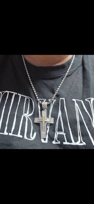 Lant si cruce aur diamante