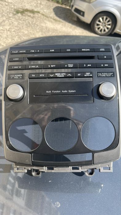 Мултимедия за Мазда 5