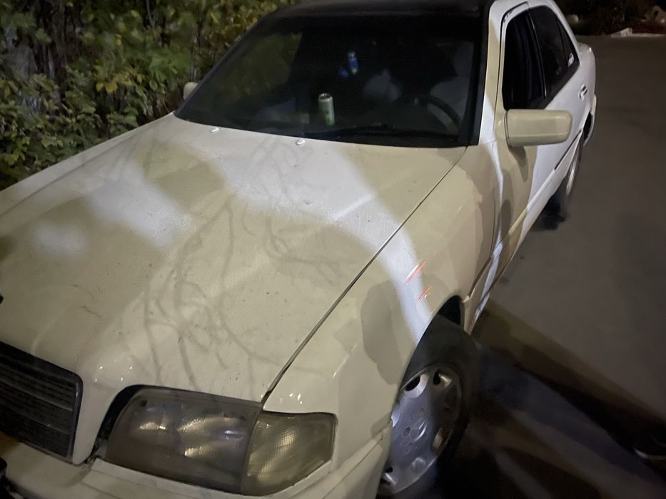 Mercedes benz c230