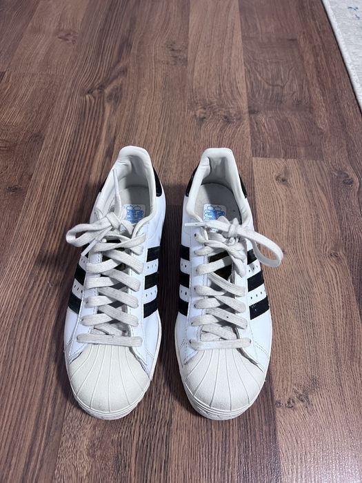 Adidas Superstar