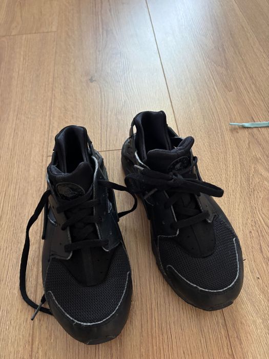 Обувки Nike 35 размер