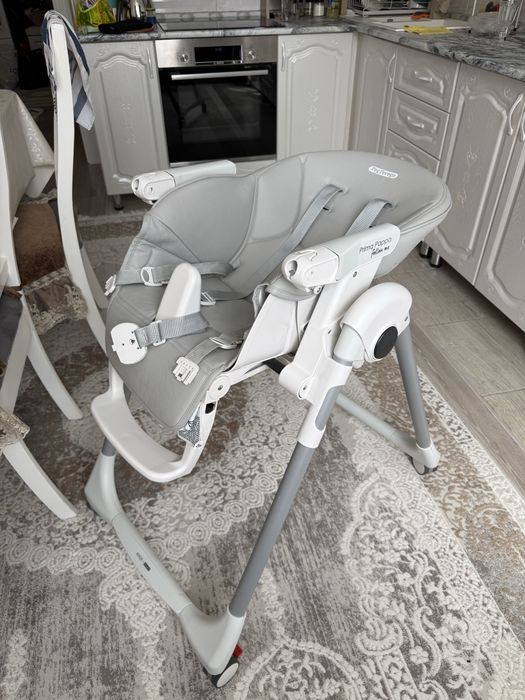 Детский стул для кормления