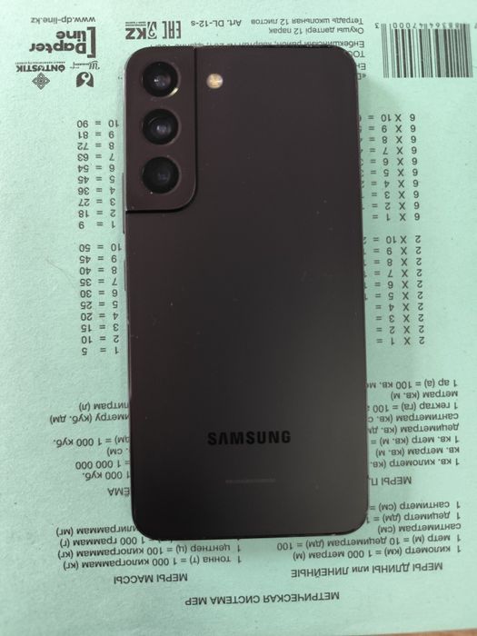 Samsung galaxy s22 128/8