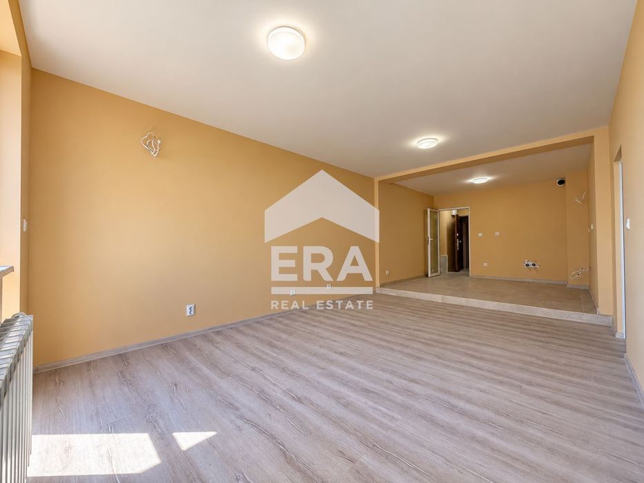Продава се Двустаен апартамент в София, Люлин 10 - 84 кв.м за 2965 €/кв.м - Снимка #2