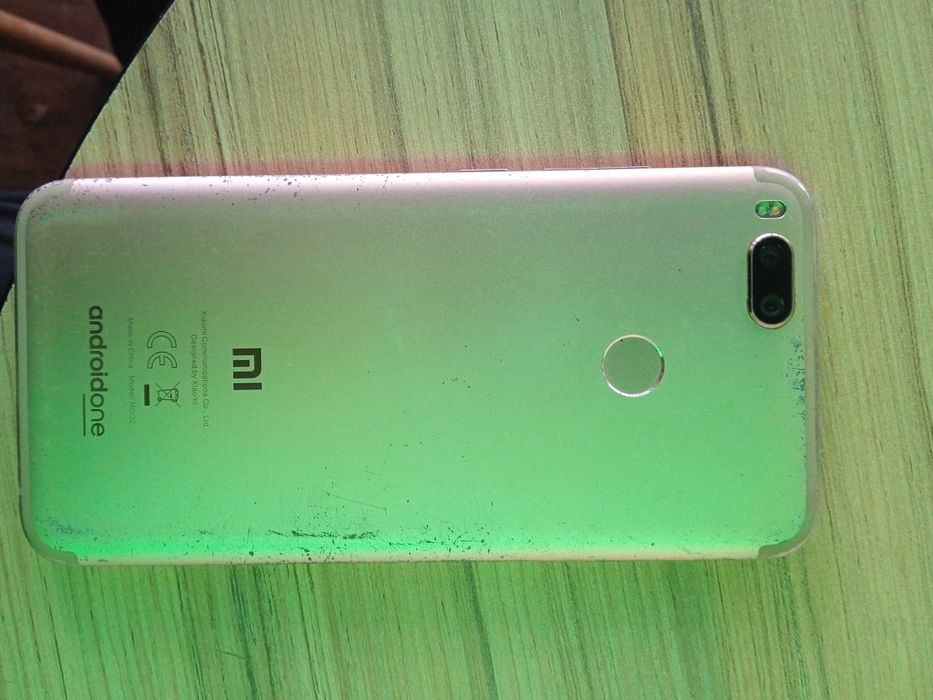 Срочно продам телефон XIAOMI