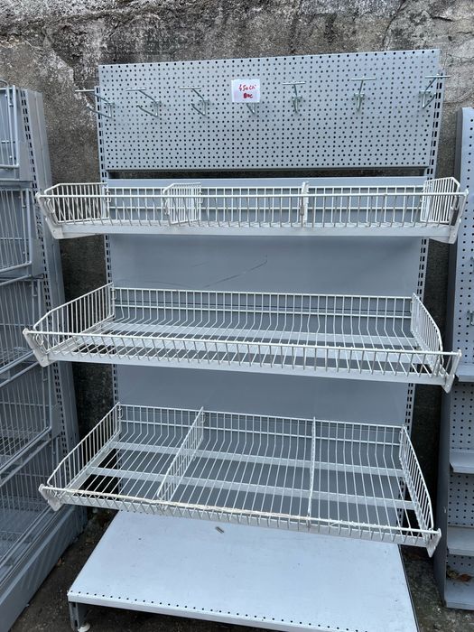 Rafturi pentru magazin