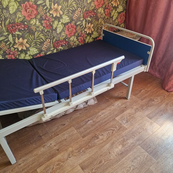 Кровать для лежачего больного