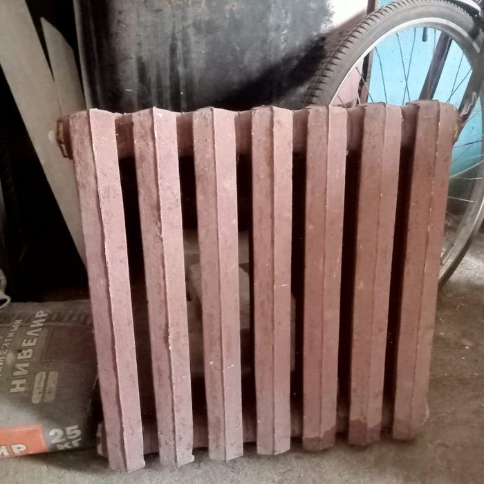 Чугунная батарея