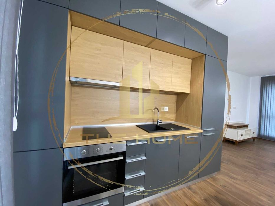 Дава се под наем Тристаен апартамент в Варна, Гръцка махала - 90 кв.м за 797.64 € - Снимка #4