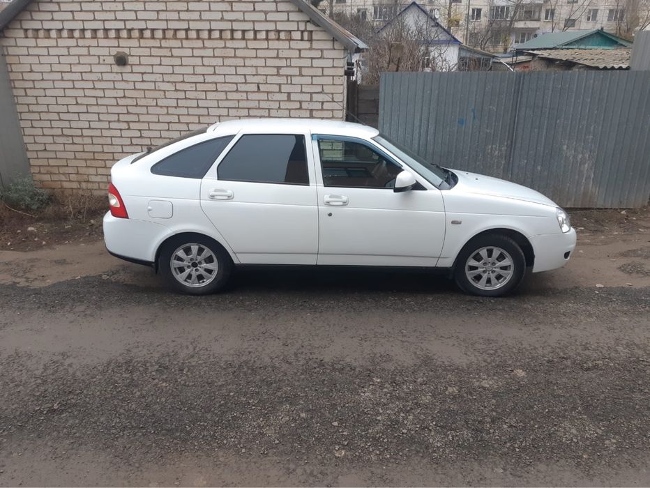 Продам Lada Priora 2 люкс