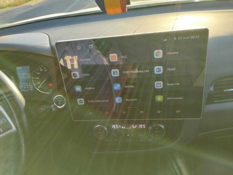 Navigatie Mitsubishi Outlander+si alte marci . 8GB RAM128gb-octa core