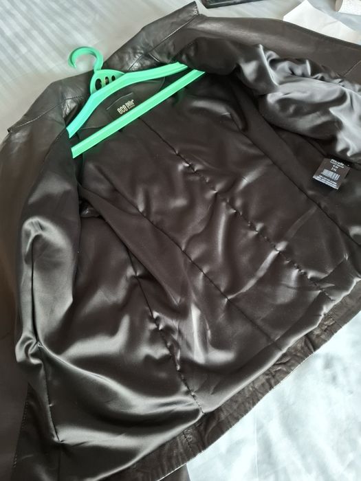 Продаётся кожаная куртка!