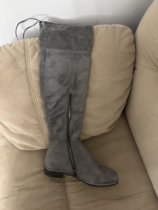 Продам новые зимние сапоги