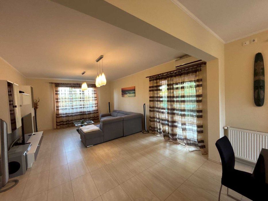 De inchiriat Casă Modernă Mare Paleu, Panouri Solare & Pompă Căldură