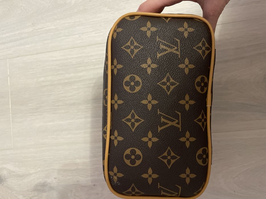 Geanta Louis Vuitton negociabil