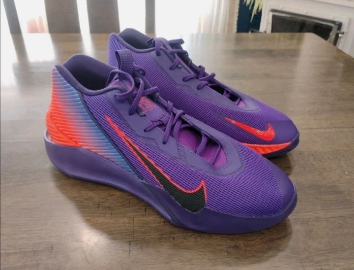 Маратонки Nike GT Jump