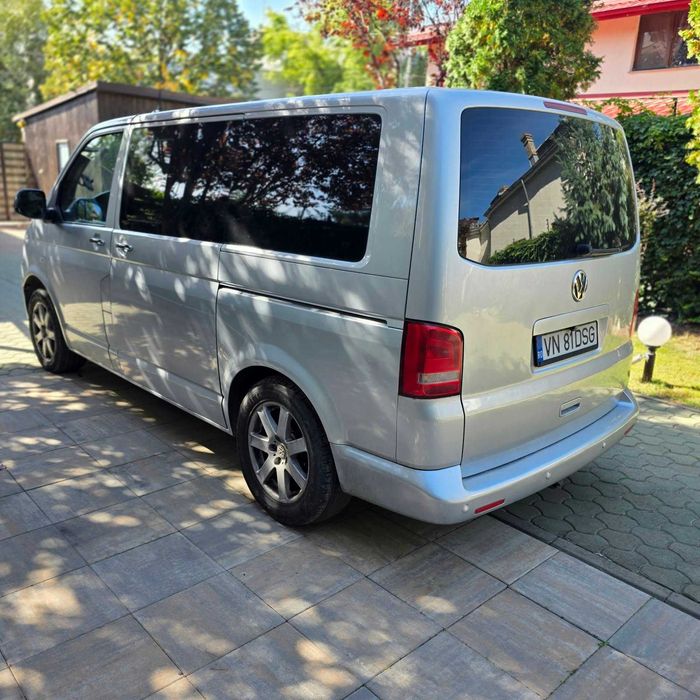 Vând Volkswagen T5 Carawelle 2011 automatic 180cp
