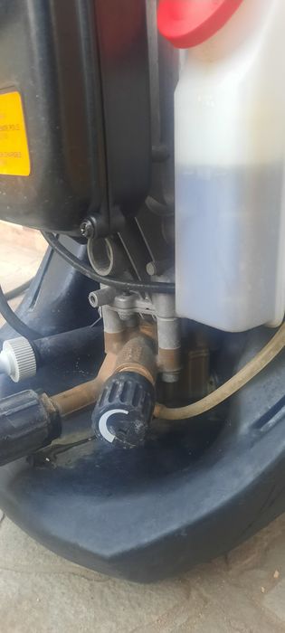 Водоструйка Karcher hd645