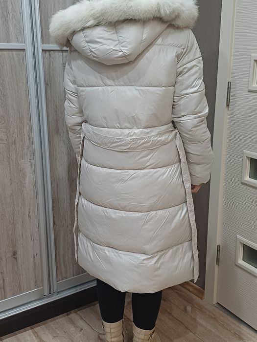 Зимно дълго яке.